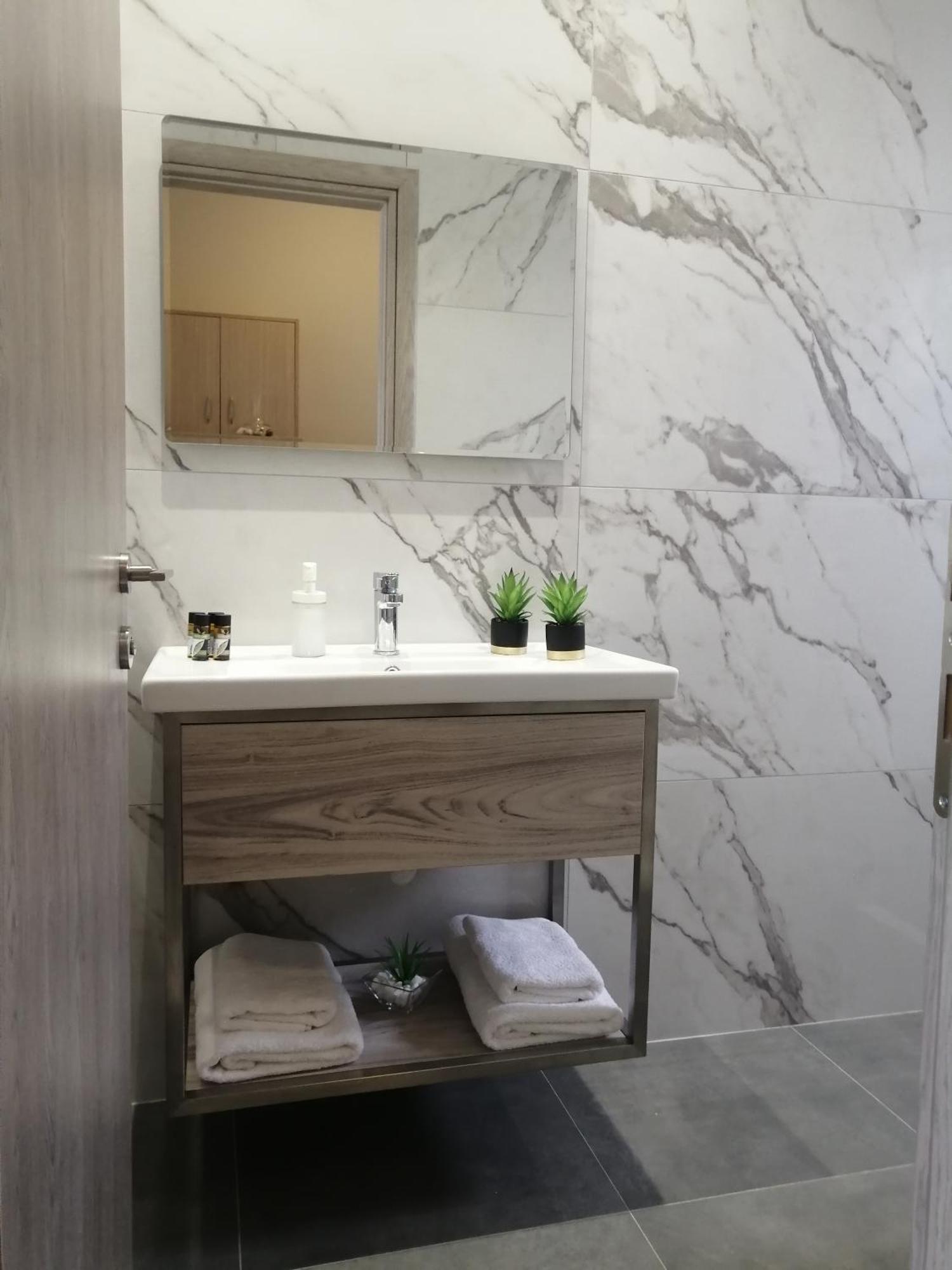 Anel Rooms Химара Экстерьер фото